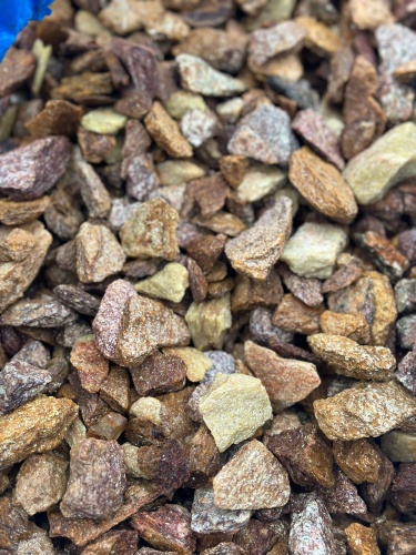 Златолит персиковый декоративная каменная крошка купить в Лосино-Петровском