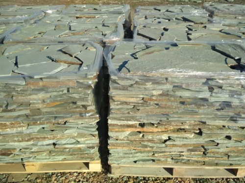 Плитняк златолит зелёный для цоколя, отмостки купить в Лосино-Петровском