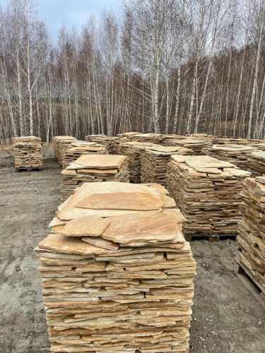 Плитняк златолит жёлтый для фасада 1,5-3 см купить в Лосино-Петровском