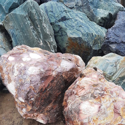 Ландшафтные глыбы красно-фиолетовые 200-1000 килограмм купить в Лосино-Петровском