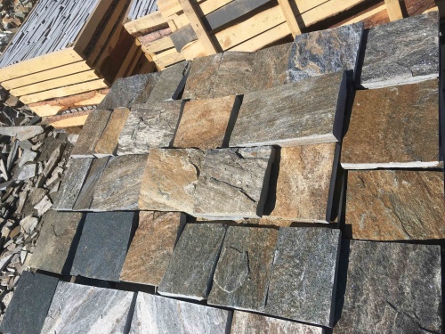 Плитка пилёная златолит Уральский для цоколя, отмостки купить в Лосино-Петровском